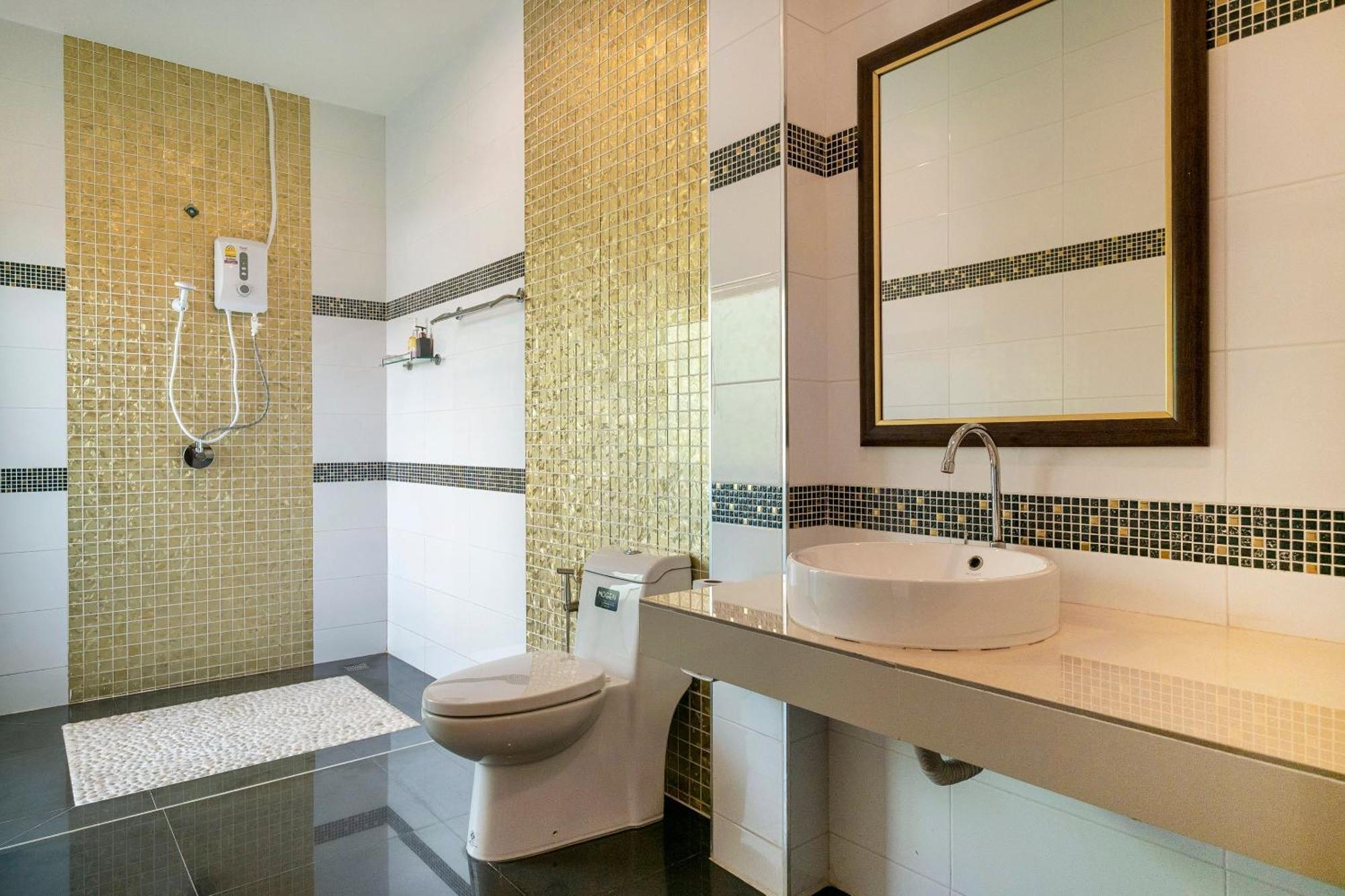 Oyo 665 Sj House Hotel Krabi Ngoại thất bức ảnh